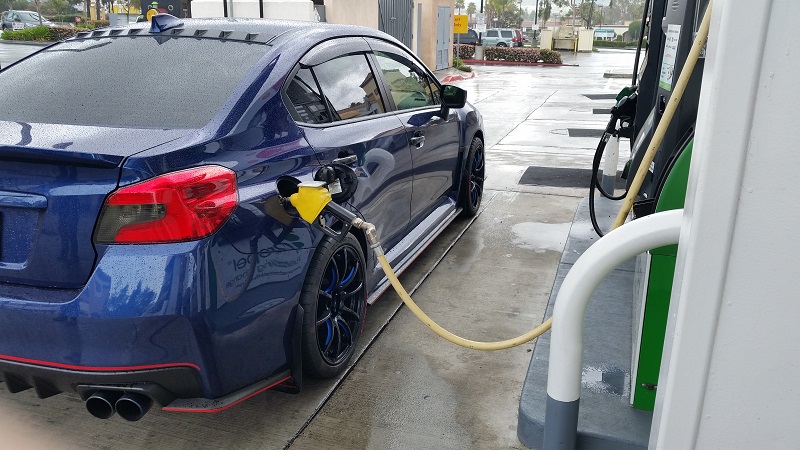 15wrx_e85_fillup.jpg