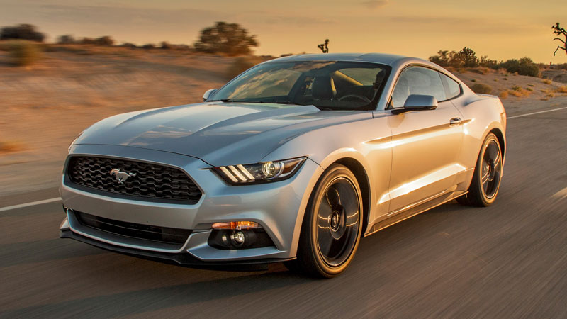 Тест-драйв нового рестайлингового Ford Mustang 2017 видео